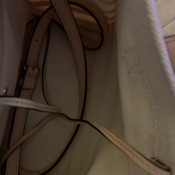 Kate Spade striped purse - Picture 2 of 3